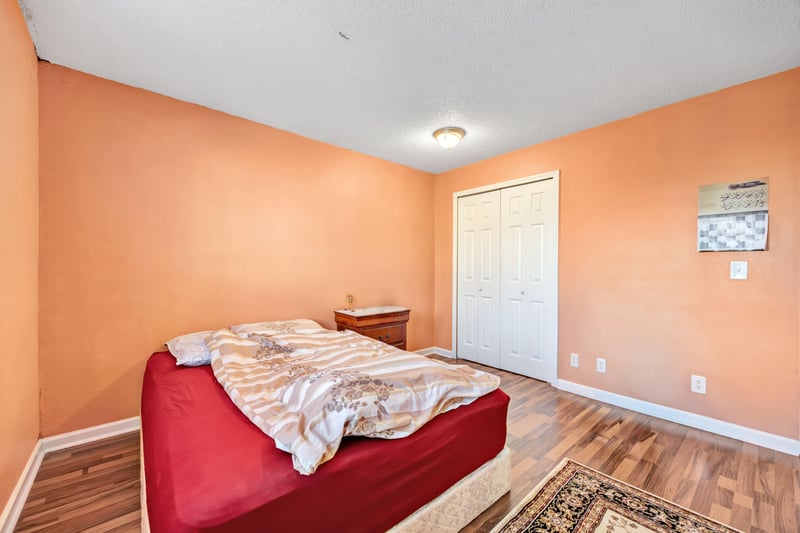 Bedroom Clean Nighstand 2 at 6528 Valerosa Ct, Jacksonville, FL 32217