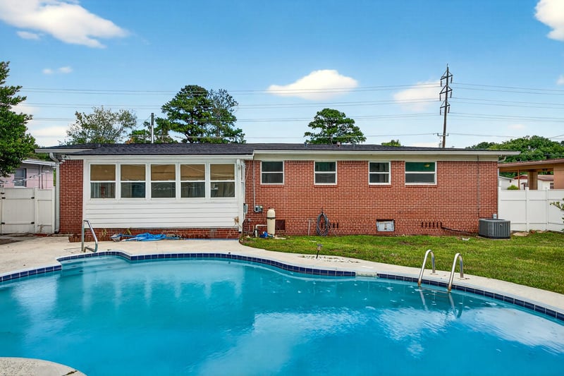 Photo 38 of 3424 Cesery Blvd, Jacksonville, FL 32277, photographed by Megapixeler