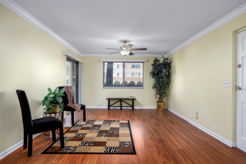 Living Roome V2 at 5375 Ortega Farms Blvd unit 907, Jacksonville, FL 32210