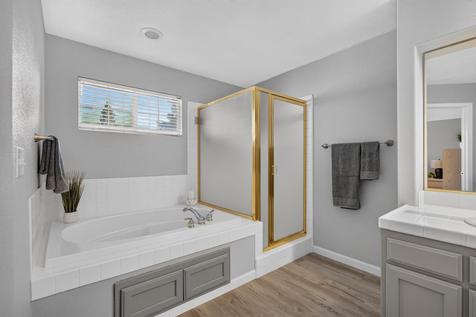 1888 El Paso Ave, photo 57