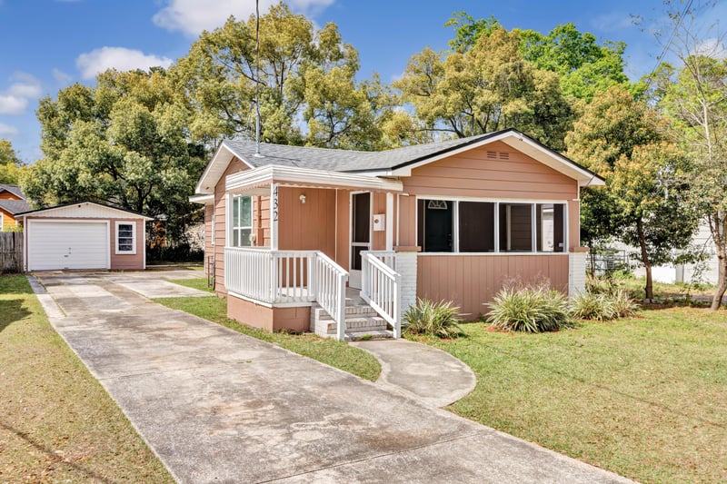 Photo 1 of 432 Tallulah Ave, Jacksonville, FL 32208, photographed by Megapixeler