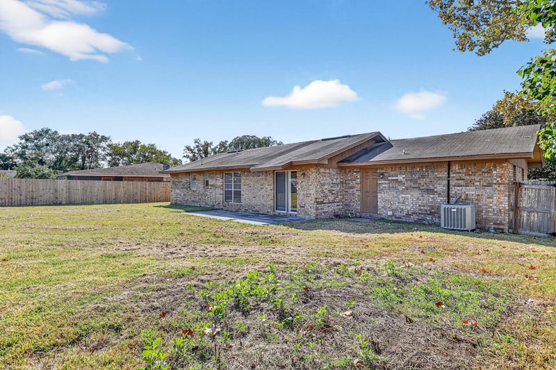 Backyard at 551 William Penn St, Orange Park, FL 32073