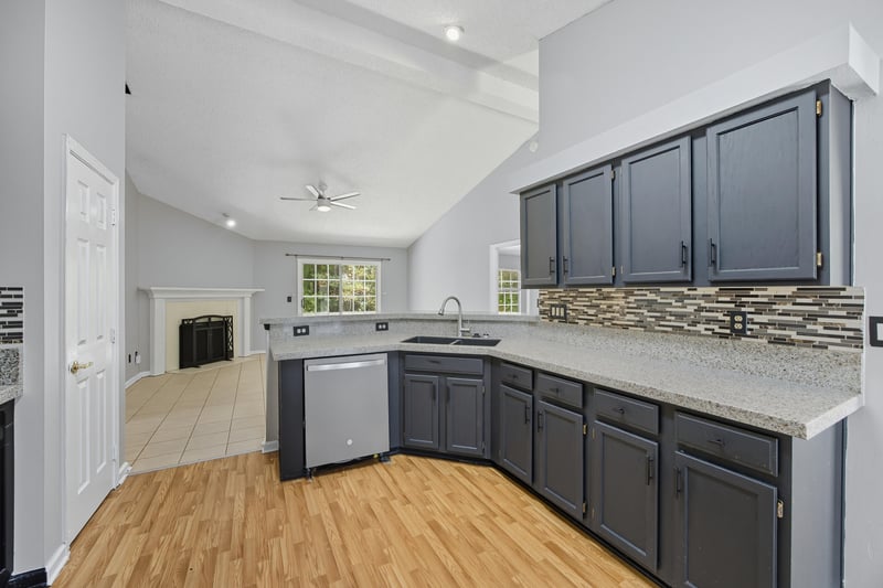 Photo 15 of 7751 Fawn Lake Dr S, Jacksonville, FL 32256, photographed by Megapixeler