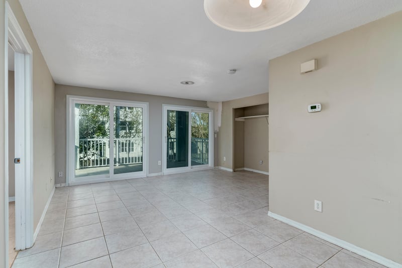 Photo 18 of 221 6th Ave S, Jacksonville Beach, FL 32250, photographed by Megapixeler