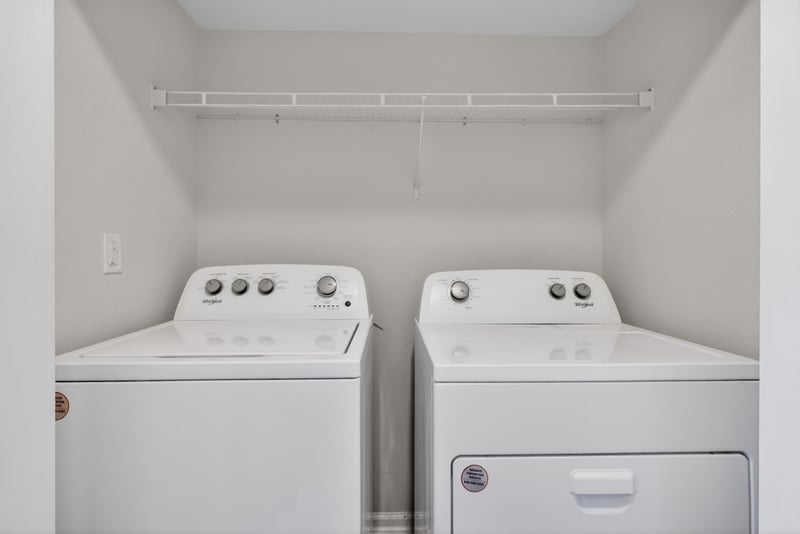 Laundry Room at 8210 Larose Rd, Jacksonville, FL 32211