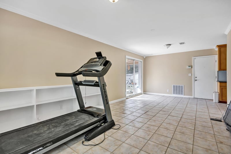Photo 19 of 3345 Eunice Rd, Jacksonville, FL 32250, photographed by Megapixeler