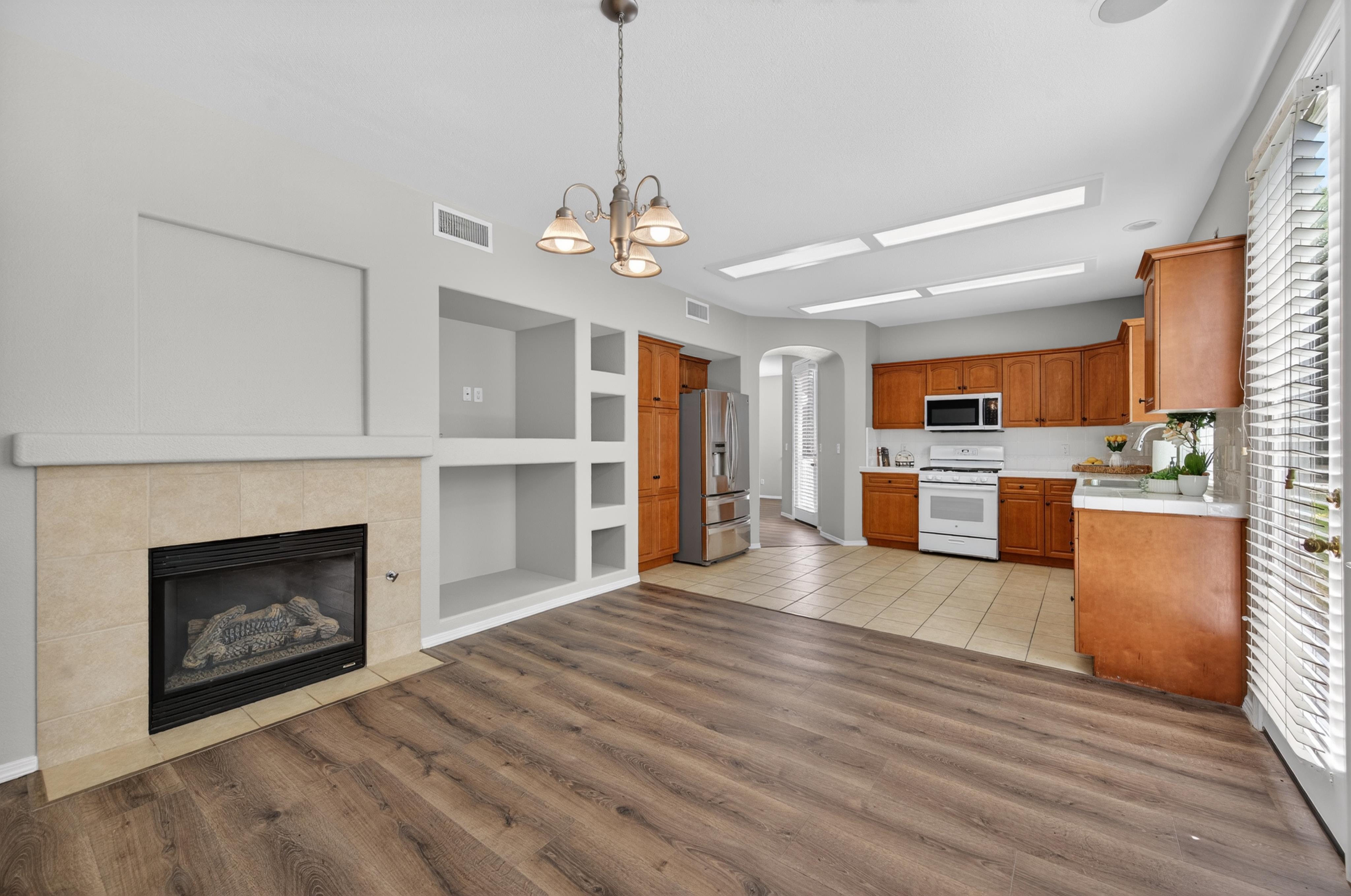 714 W Riviera Ln, photo 26
