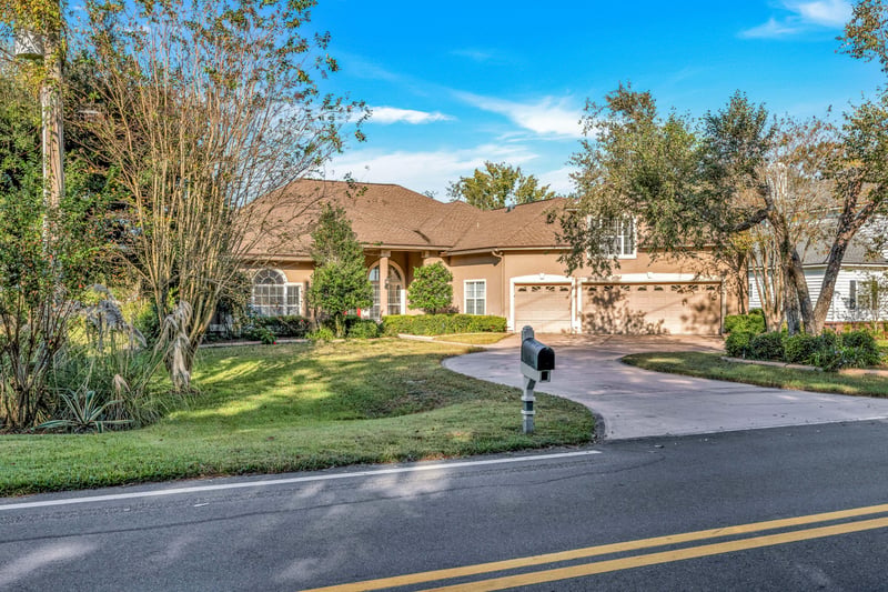 Photo 6 of 2363 N Lakeshore Dr, Fleming Island, FL 32003, photographed by Megapixeler