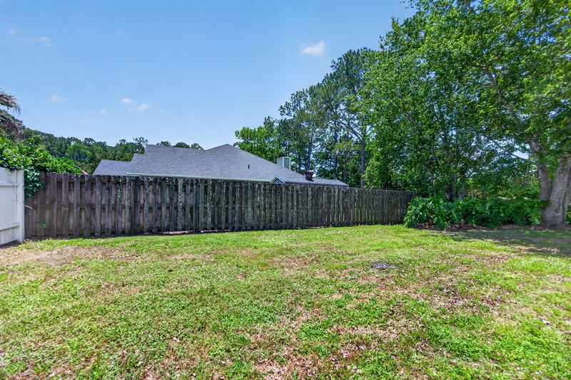 Photo 30 of 3550 Sheldrake Dr, Jacksonville, FL 32223, photographed by Megapixeler