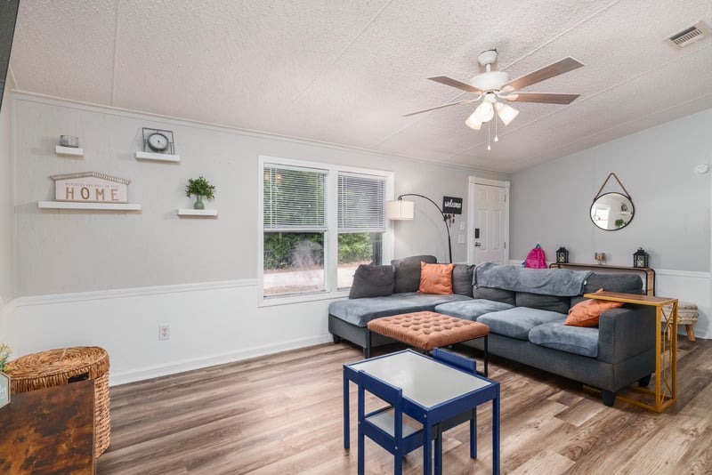 Photo 5 of 85246 Johnson Ln, Yulee, FL 32097, photographed by Megapixeler