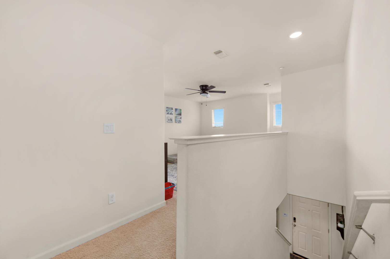 5566 W Farrin Ave, photo 45