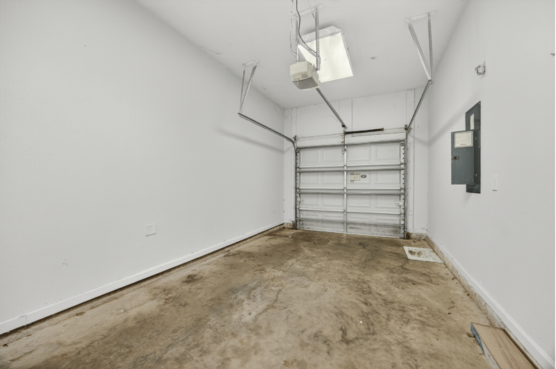 garage2 at 7055 Deer Lodge Cir #105, Jacksonville, FL 32256