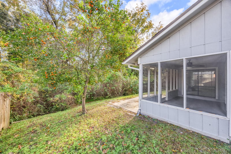 Photo 18 of 6281 Island Forest Dr, Orange Park, FL 32003, photographed by Megapixeler