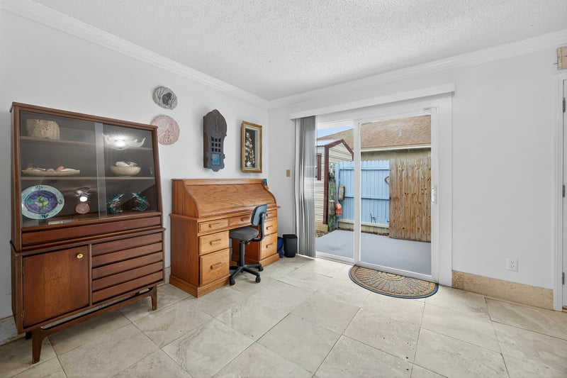 Photo 8 of 240 Main St, Atlantic Beach, FL 32233, photographed by Megapixeler