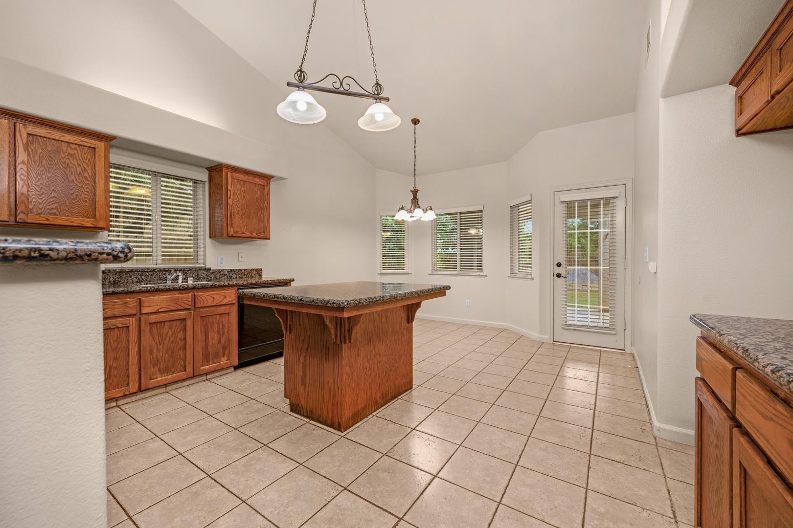 239 N Timmy Ave, photo 14