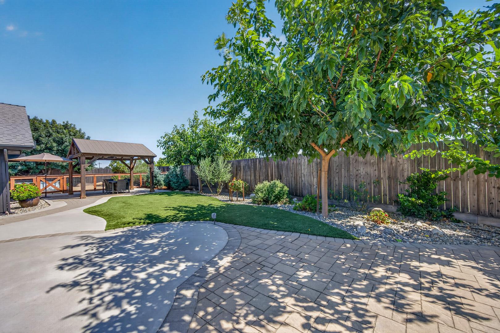 16935 Karen Rd, photo 101