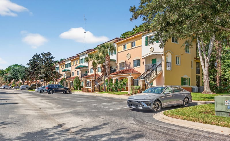 Photo 3 of 9745 Touchton Rd #1105, Jacksonville, FL 32246, photographed by Megapixeler