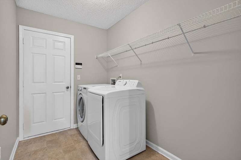 Laundry room with washer and dryer at 12949 Chets Creek Dr S, Jacksonville, FL 32224