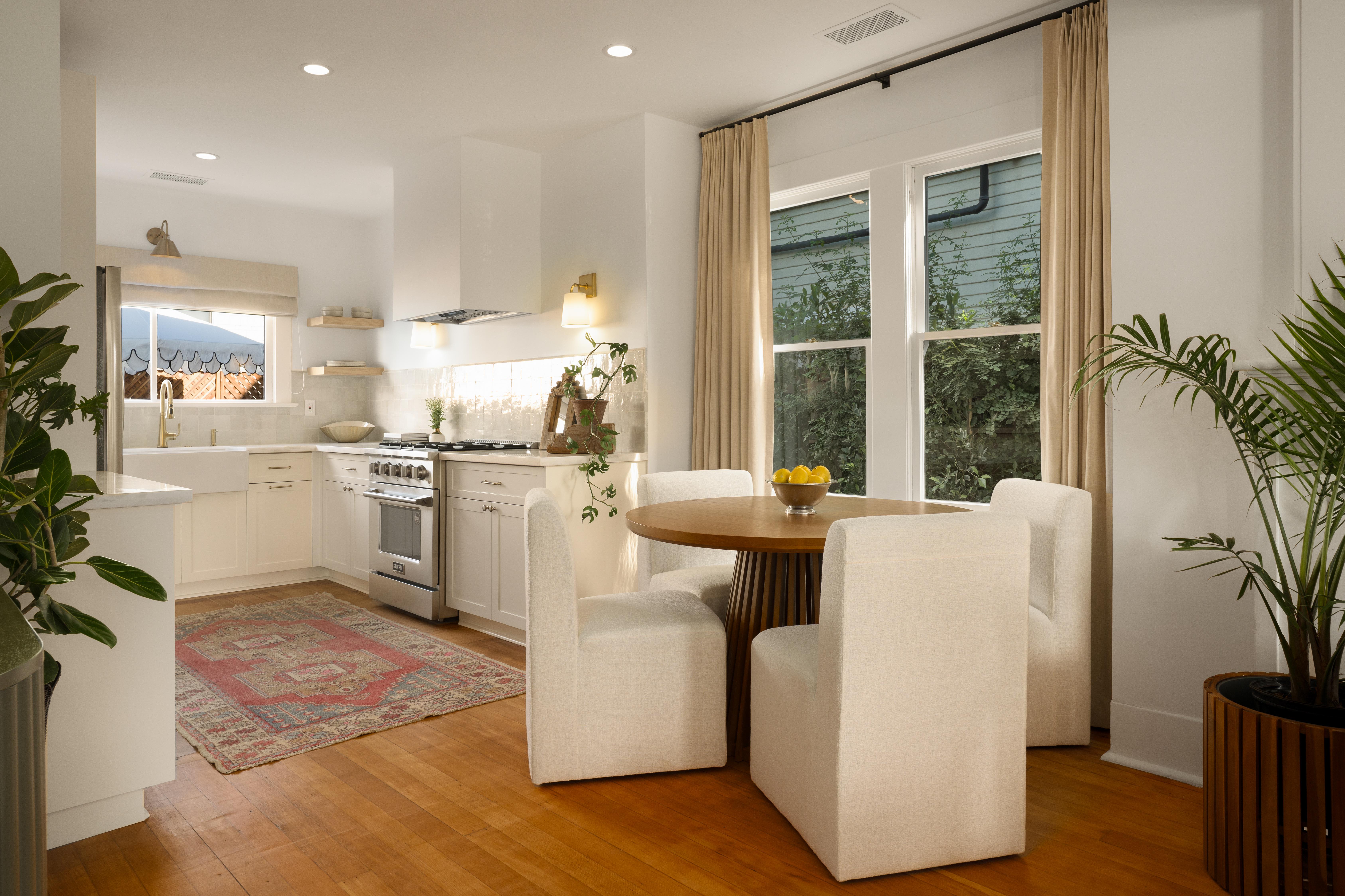 Real estate photography virtual tour of 1508 De La Vina St, Santa Barbara — 49-photo standard package by VirTour Media
