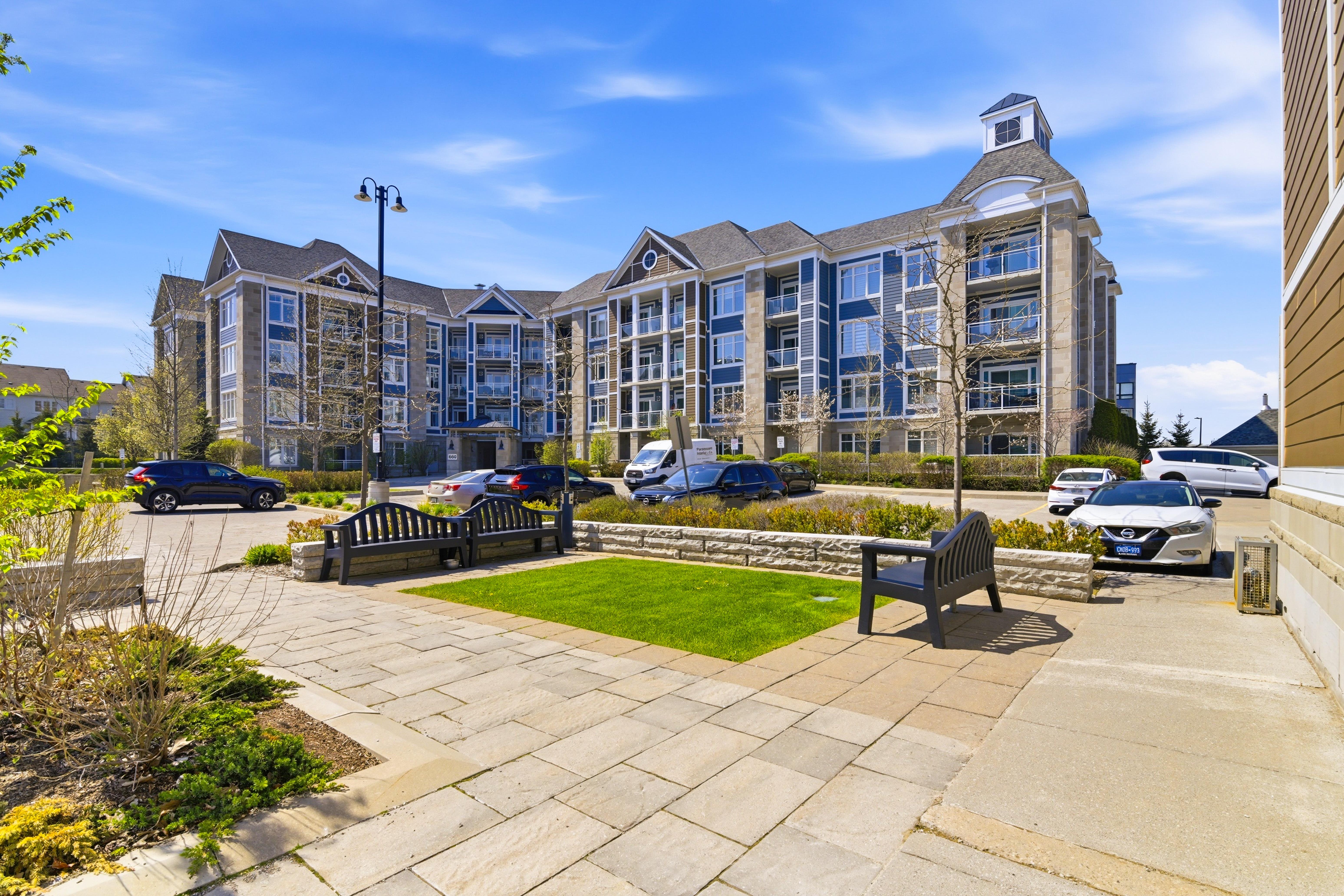 660 Gordon Street - Unit 201, Unit 201