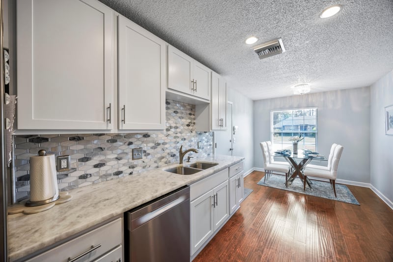 Photo 20 of 10928 Copper Hill Dr, Jacksonville, FL 32218, photographed by Megapixeler