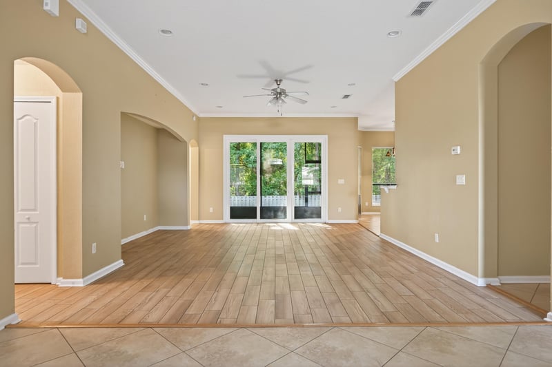 Photo 12 of 10873 Dunnotar Rd, Jacksonville, FL 32221, photographed by Megapixeler