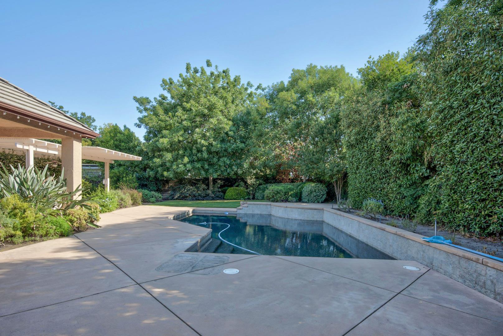 11 W Jordan Ave, photo 78