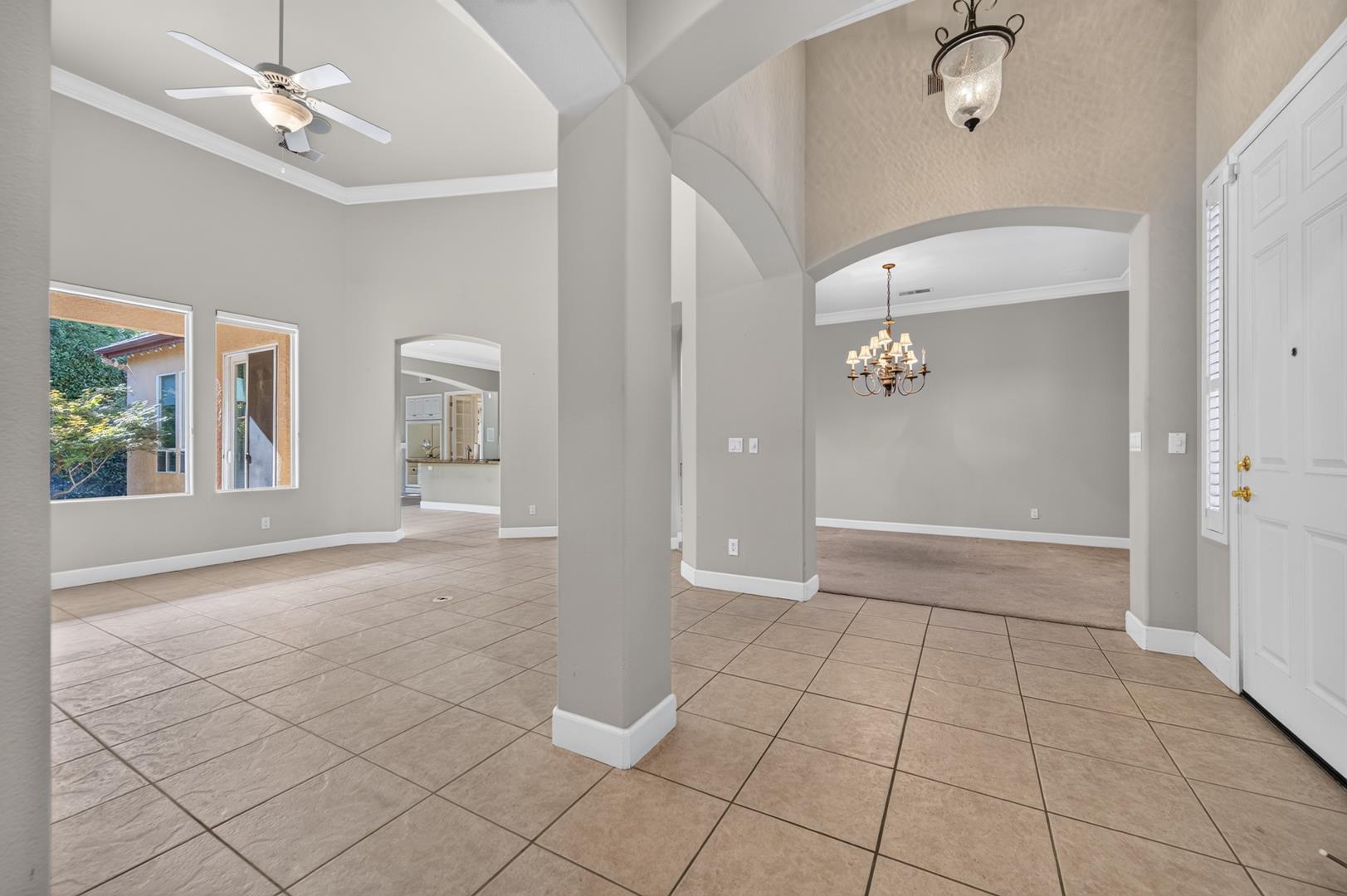 11 W Jordan Ave, photo 18