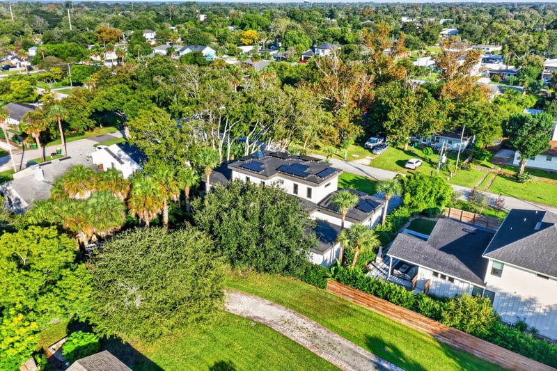 Aerial view of the surrounding neighborhood in Jacksonville Beach, FL