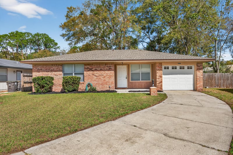 Photo 1 of 5033 Yearling Ln, Jacksonville, FL 32210, photographed by Megapixeler
