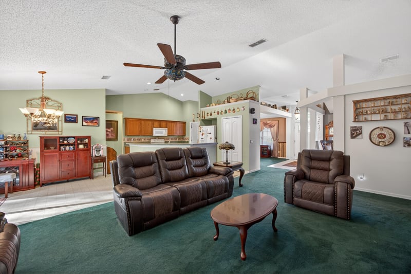 Photo 15 of 494 Brockham Dr, Jacksonville, FL 32221, photographed by Megapixeler