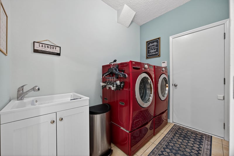 Photo 70 of 1888 Oakchime Dr, Orange Park, FL 32065, photographed by Megapixeler