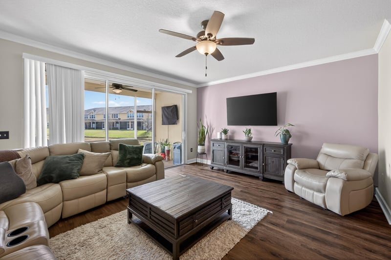 Photo 6 of 6840 Roundleaf Dr, Jacksonville, FL 32258, photographed by Megapixeler