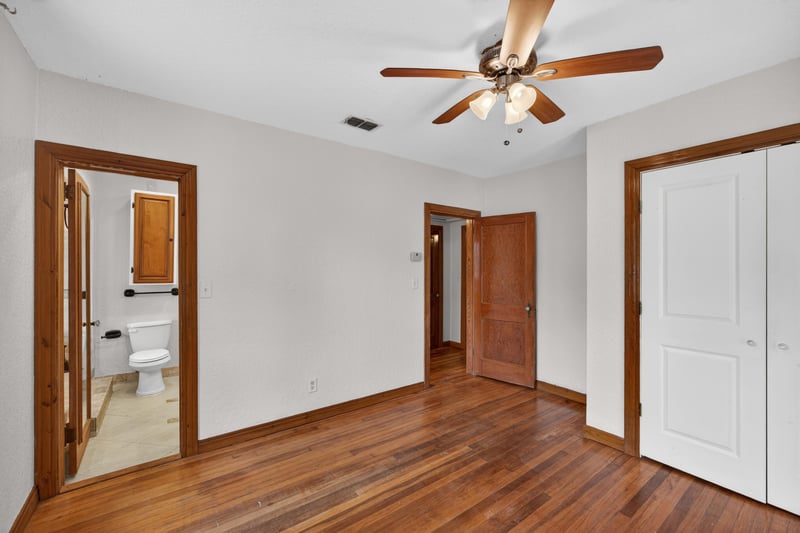Photo 18 of 3766 Sommers St, Jacksonville, FL 32205, photographed by Megapixeler