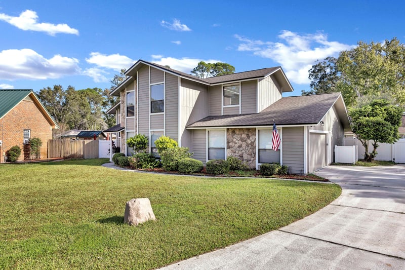 Photo 3 of 11519 Pelham Ct, Jacksonville, FL 32223, photographed by Megapixeler