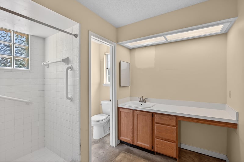 Photo 18 of 4341 Lake Woodbourne Dr S, Jacksonville, FL 32217, photographed by Megapixeler