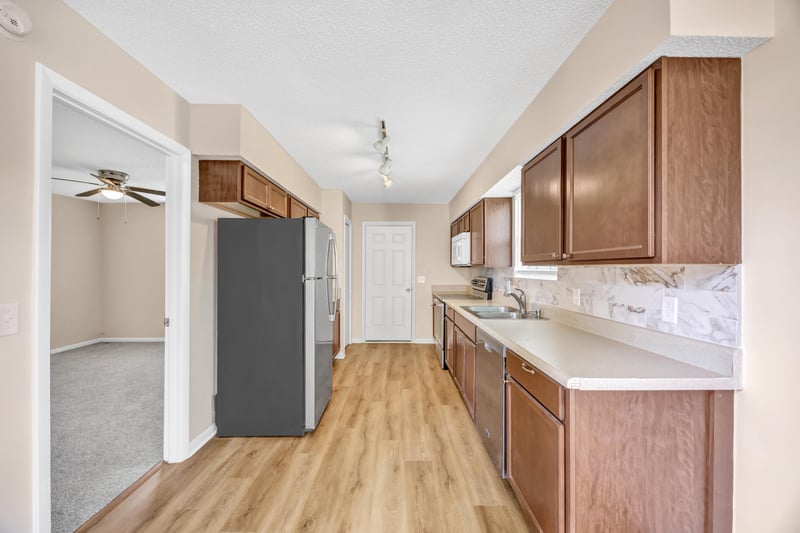 Photo 46 of 4351 Queensway Dr, Jacksonville, FL 32257, photographed by Megapixeler
