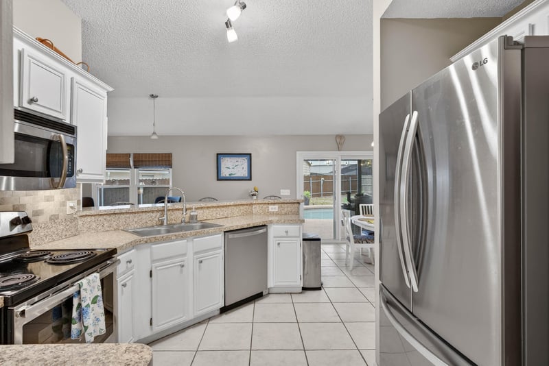 Photo 18 of 3437 Turkey Oaks Ct, Jacksonville, FL 32277, photographed by Megapixeler