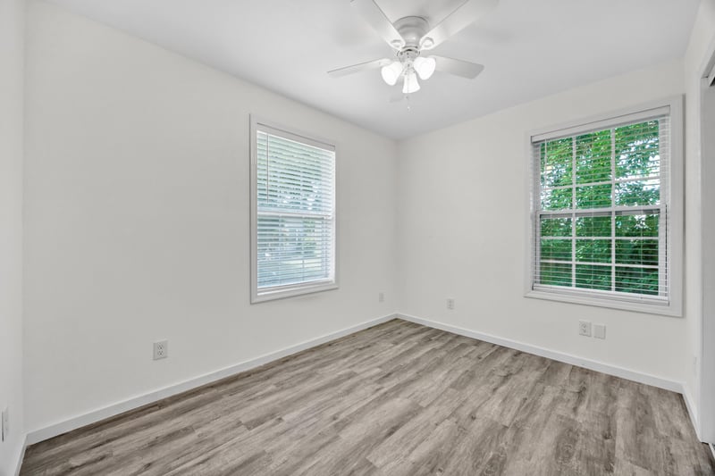 Photo 11 of 2311 Wooddale St, Jacksonville, FL 32207, photographed by Megapixeler