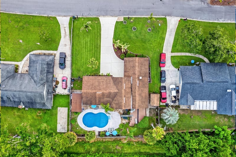Photo 11 of 2556 Bottomridge Dr, Orange Park, FL 32065, photographed by Megapixeler