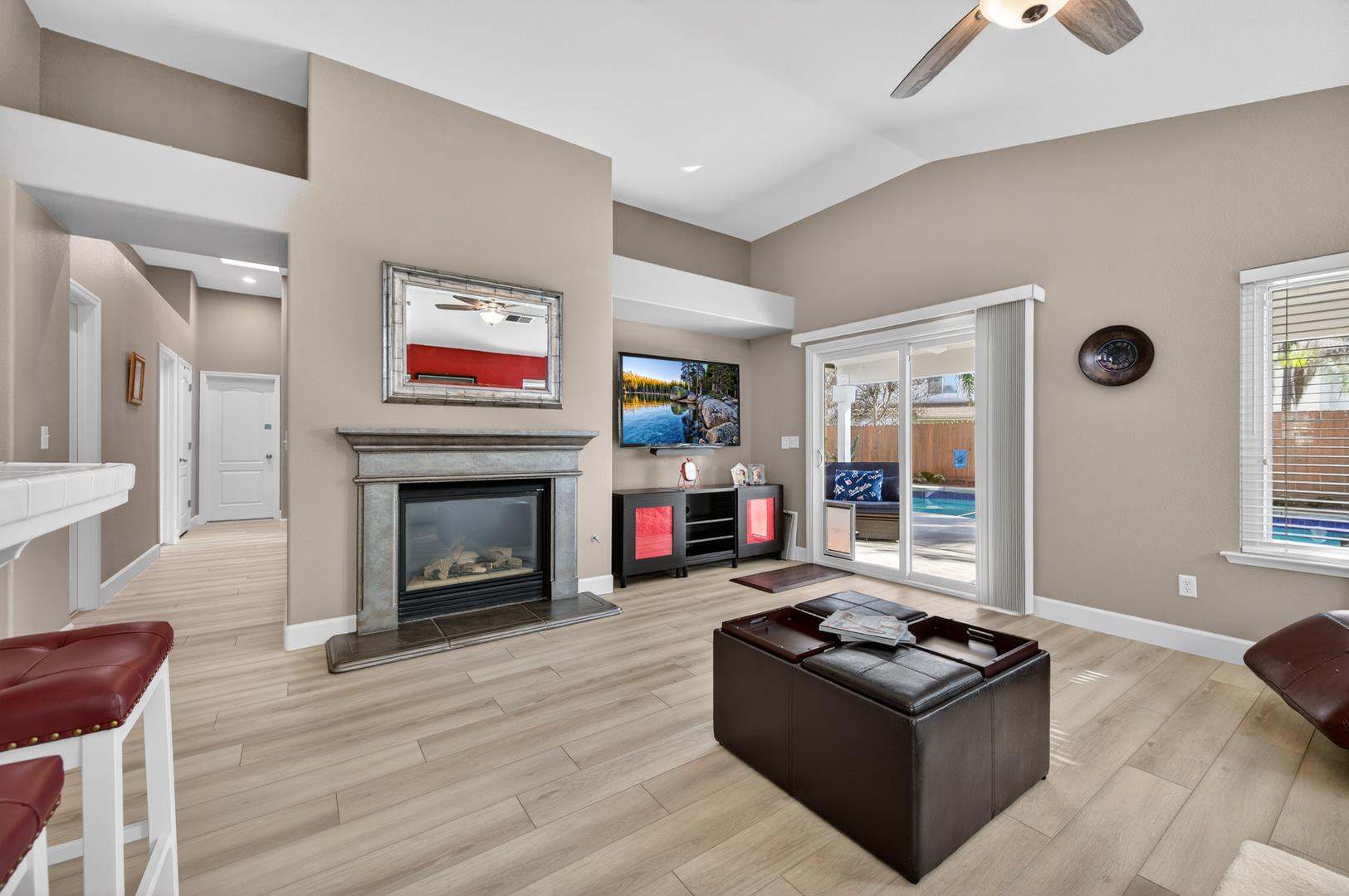 2567 E Tarragon Way, photo 26