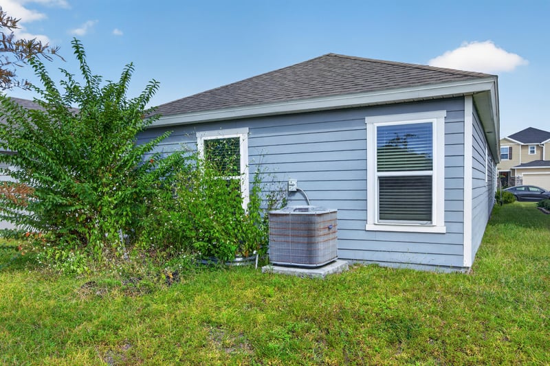 Back at 8108 Windmill Way, Jacksonville, FL 32222