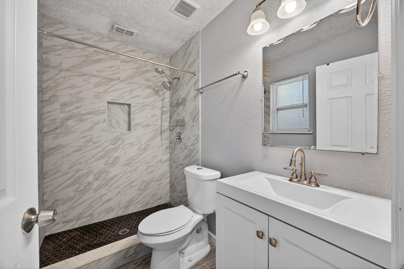 Primary Bathroom at 3212 Gilmore St, Jacksonville, FL 32205