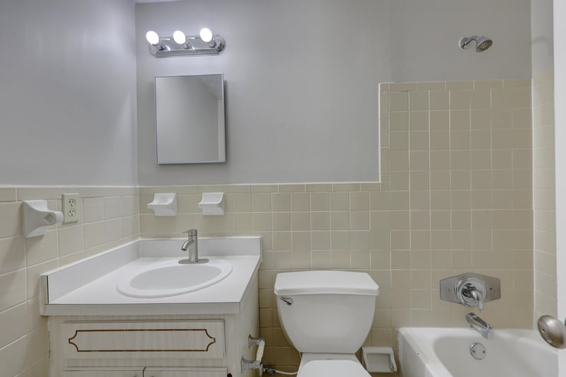 Set13Interior Custom Settings at 4150 Lazy Hollow Ln N, Jacksonville, FL 32257