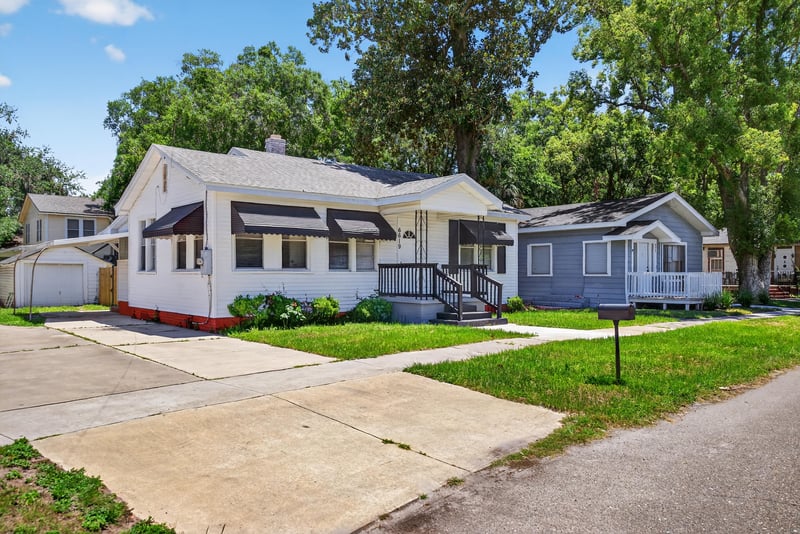 Photo 3 of 6619 Sunset Dr, Jacksonville, FL 32208, photographed by Megapixeler