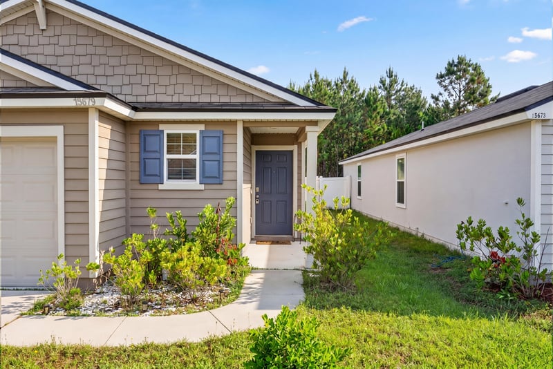 Photo 5 of 15679 Strawberry Roan Ct, Jacksonville, FL 32234, photographed by Megapixeler