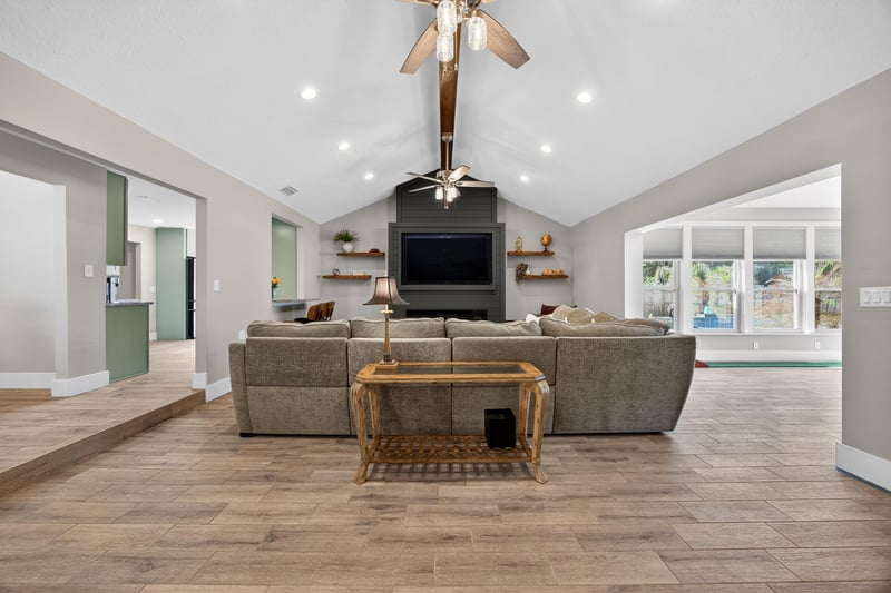 Photo 8 of 4021 Field Brook Ln, Jacksonville, FL 32223, photographed by Megapixeler