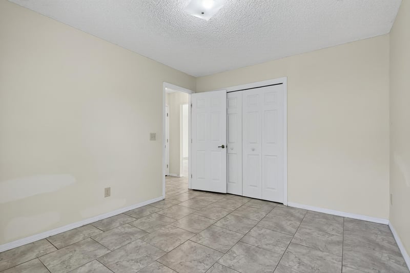 Photo 26 of 11170 Wandering Oaks Dr, Jacksonville, FL 32257, photographed by Megapixeler
