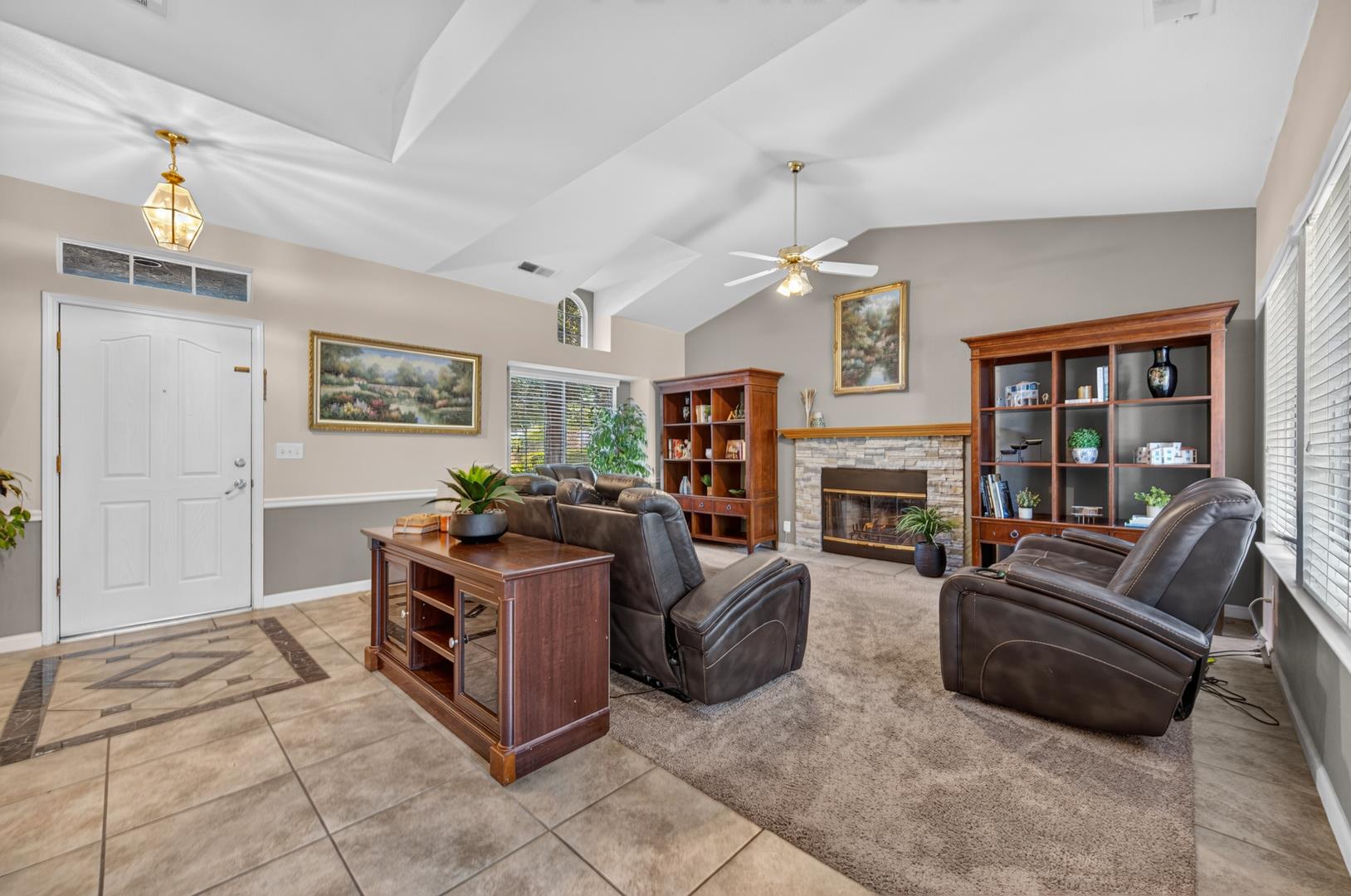 1888 El Paso Ave, photo 19