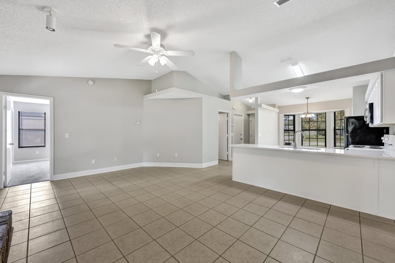 Photo 11 of 1579 Ibis Dr, Orange Park, FL 32065, photographed by Megapixeler